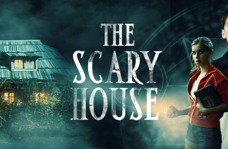 The Strange House (2021) Movie Review – Pitch-Perfect ’80s Kids Mystery-Horror