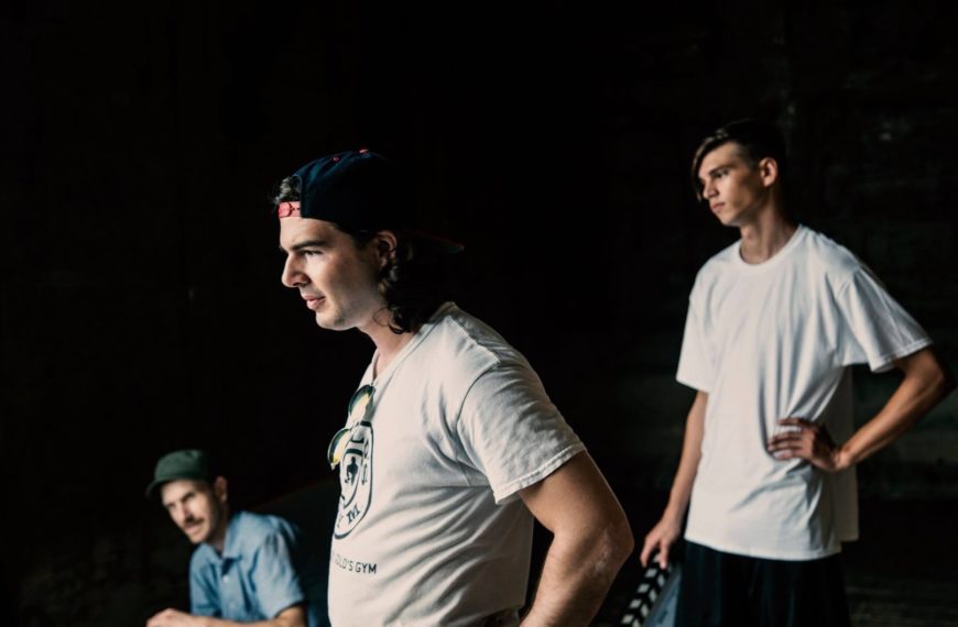 Interview with director Thomas Burke