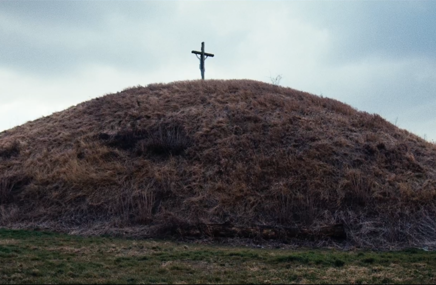 Razzennest (2022) Film Review – A Unique Experiment in Aural Terror